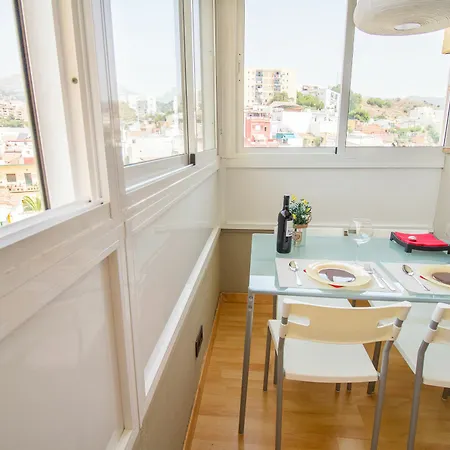 Apartment Adorable In Málaga